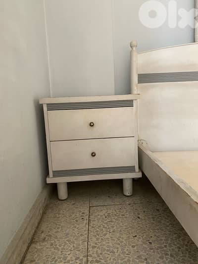 Full bedroom
