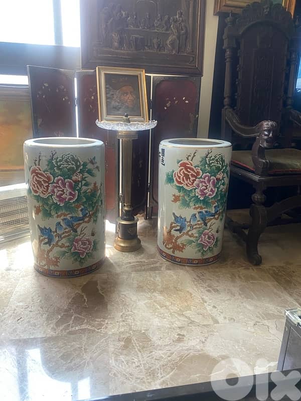 LARGE PAIR Of CHINESE PORCELAIN CYLINDRICAL VASE WITH HAND PAINTED 4
