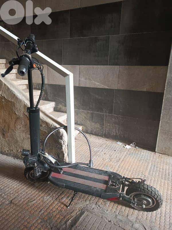 electric scooter 4