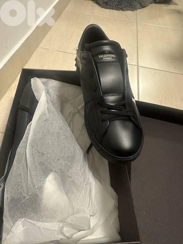 Valentino Garavani 5
