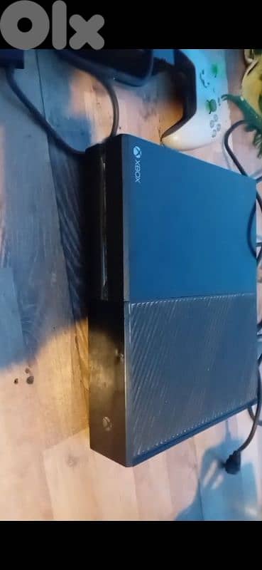 Xbox one with controller  Fifa 26  Mortal combat Sniper elite Fortnite