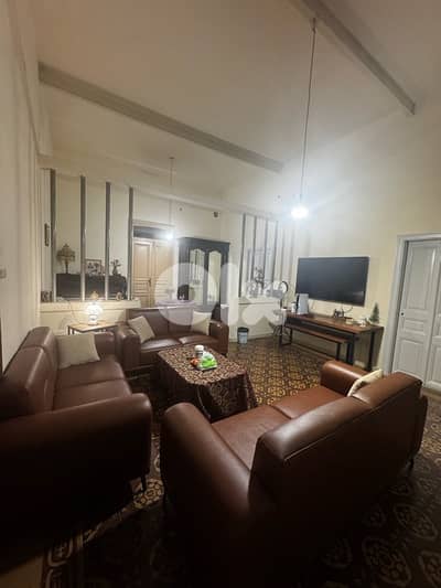 Appartment for rent in Furn El Chebbek