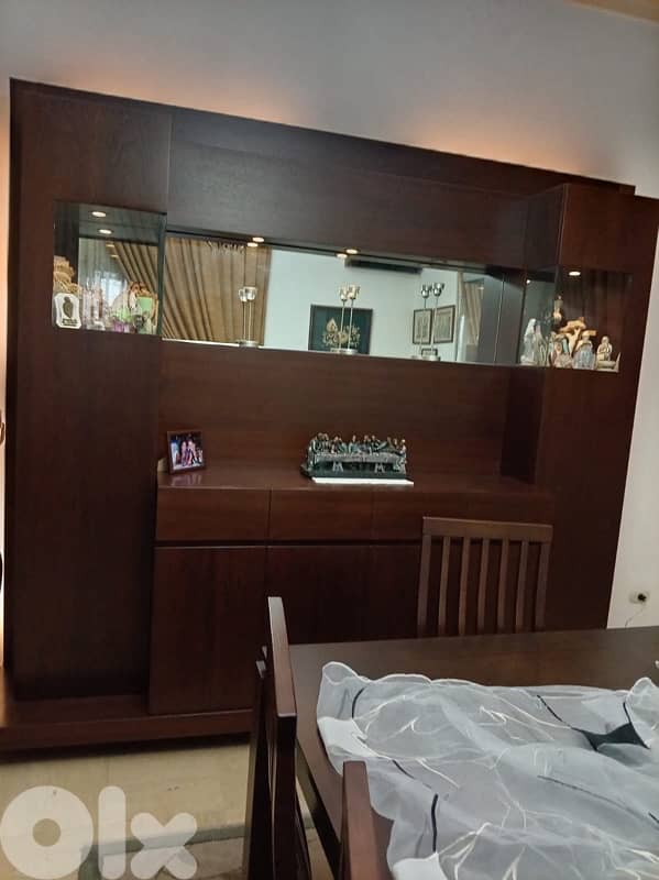 Beautiful Dining Room with Chairs & Vitrine 2