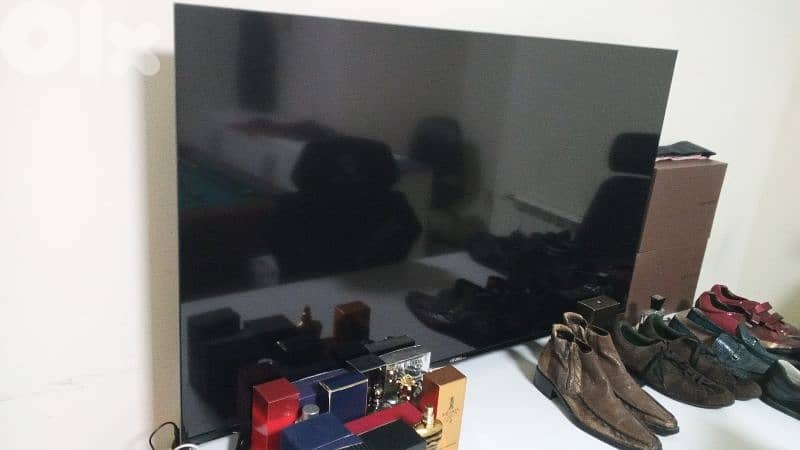 50-59inch smart slim tv best price barely used 2