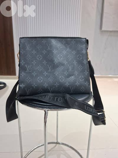 Used Bags like newwww