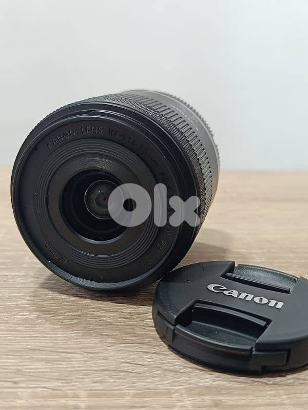 lens Canon RF-S 14-30mm 2