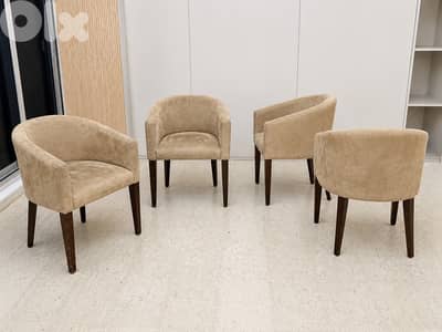 Set of 4 Beige Armchairs – Very Good Condition