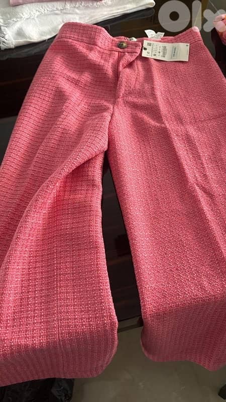 Z A R A tweeted cropped wide leg- size M- new in tag 6