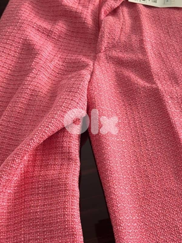 Z A R A tweeted cropped wide leg- size M- new in tag 9