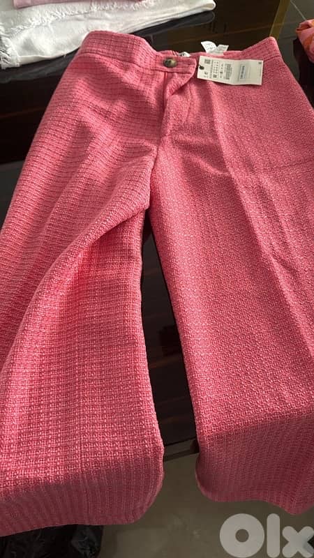 Z A R A tweeted cropped wide leg- size M- new in tag 12