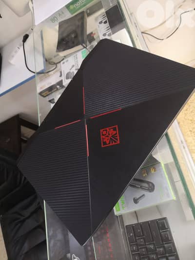 HP Omen 15 Gaming Laptop RTX2060
