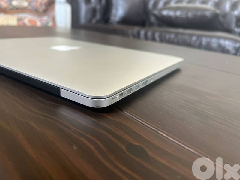 Apple Macbook 2014 4