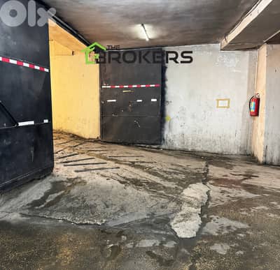 warehouse for sale in Al Zarif  مستودع للبيع في الظريف