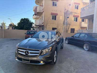 Mercedes-Benz GLA-Class 2016