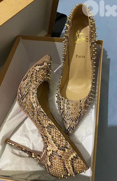 women shoes high heels