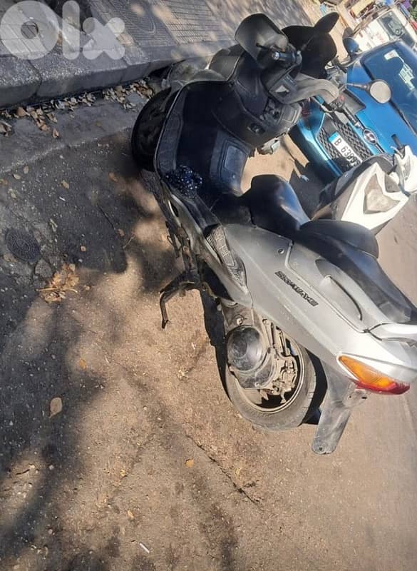 Suzuki sky wave 250cc 4