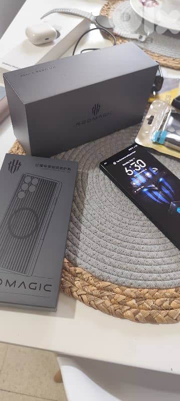 REDMAGIC 11 PRO 16/512 2