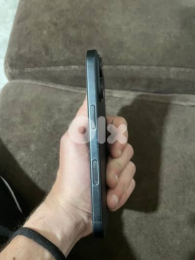 iphone 16 black