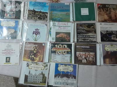 17 original cds b 7$.