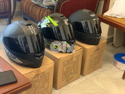 full face motorcycle helmet