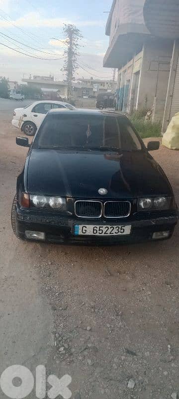بي ام دبليو الفئة 3 1992