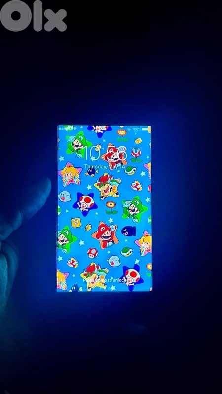 Iphone 6 for sale all original just small crack bottom right of scren 1