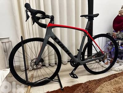 Trek Domane SL 4 Carbon Road Bike – Size 56