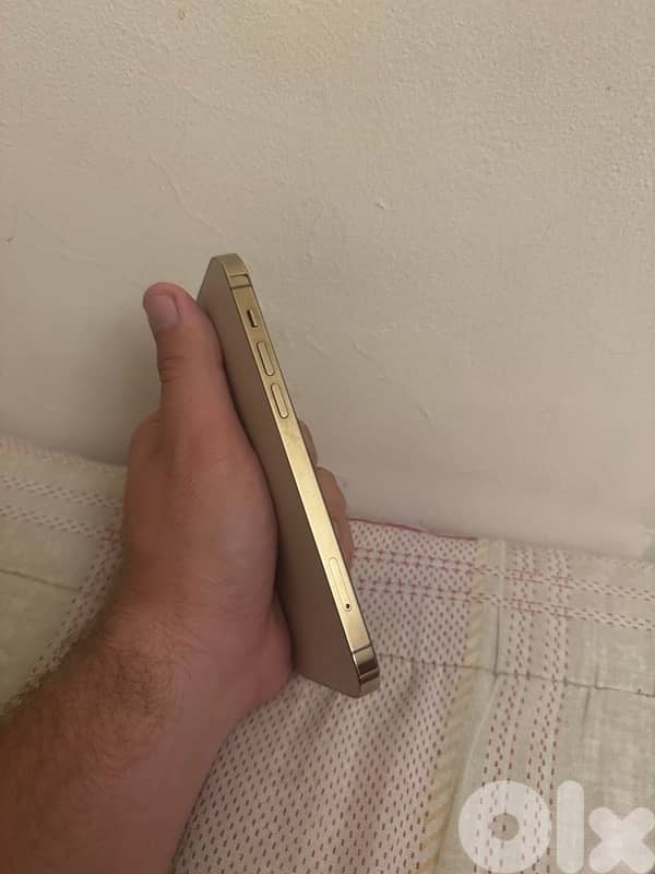 12 pro 128gb ktir ndif kelshi she8al fi 2