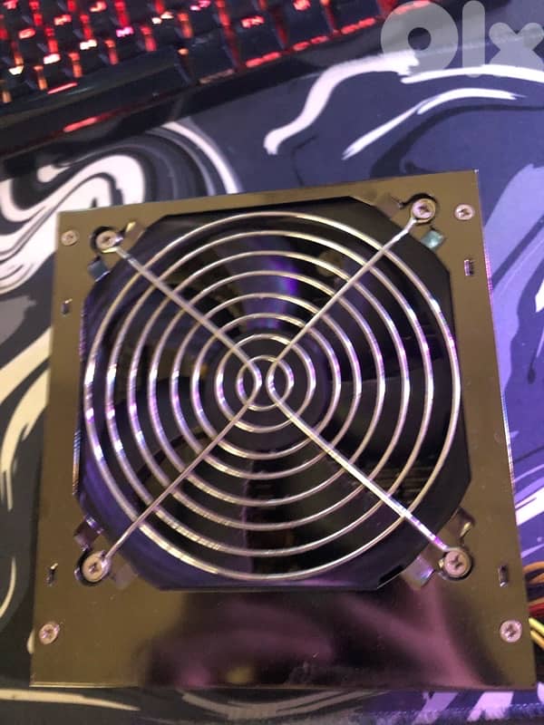 Power Supply 600W 2