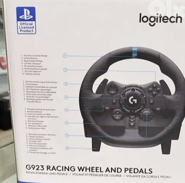 Logitech G923 racing wheel+ stand 1