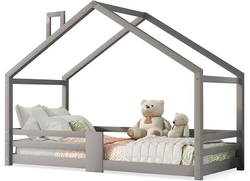 Children's House Bed with Chimney, Fall Protection 1
