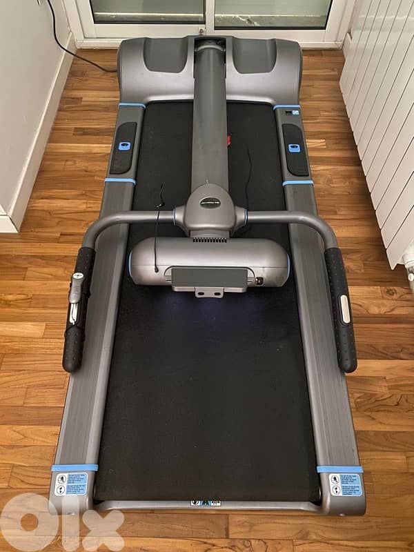 Fitness Line Foldable Treadmill — Like New! 2