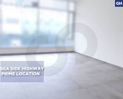 OFFICE/Zouk Mikael, Keserouan/زوق مكايل/high-exposure  REF#GH136341 !