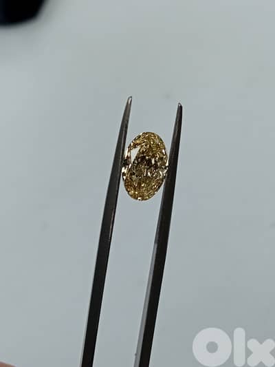 natural diamond  1.54 ct  si2. fancy brownish yellow