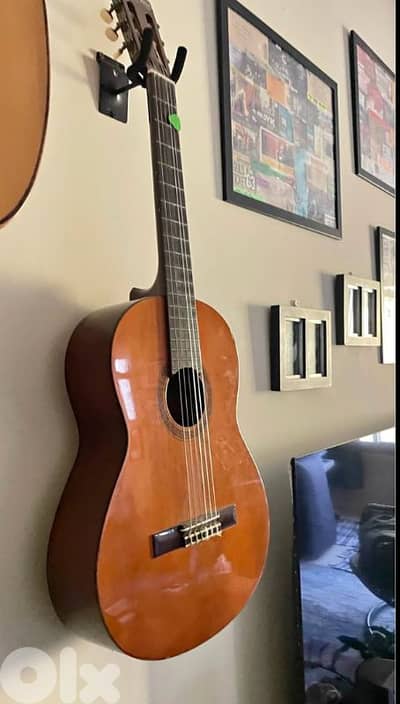 Yamaha Classical Acoustic Guitar – CG100A