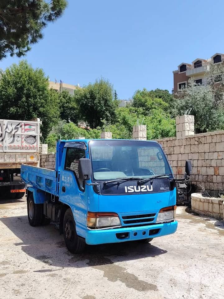 Isuzu 2004 7
