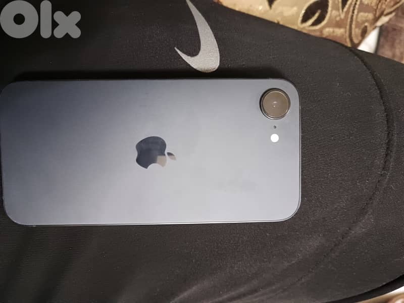 16e esim only like new 1