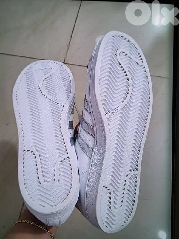 Adidas shoes size 41.5 3