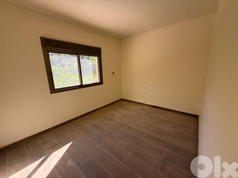 "Payment Facilities" 3 bedroom chalet+terrace+view 4sale in Faraya 3