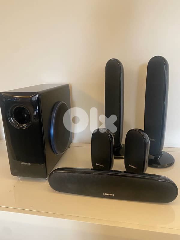 Samsung sound suround system 1