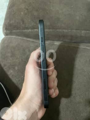 iphone 16 black 91% battery life {like new} 2