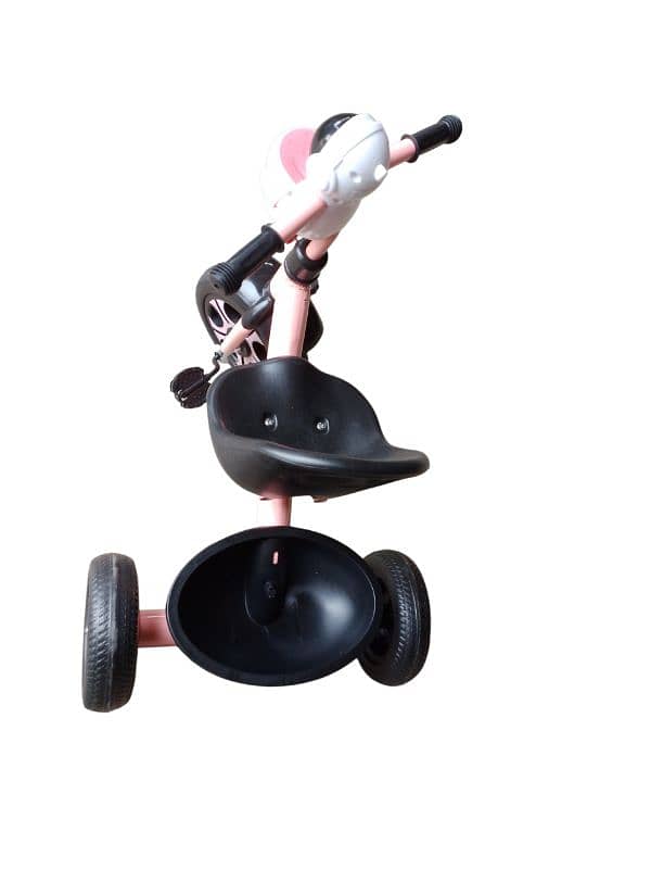tricycle with light and music 2