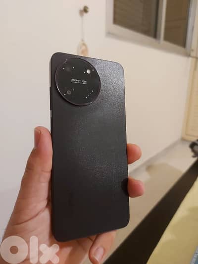realme 11 8/256GB ktir ndif