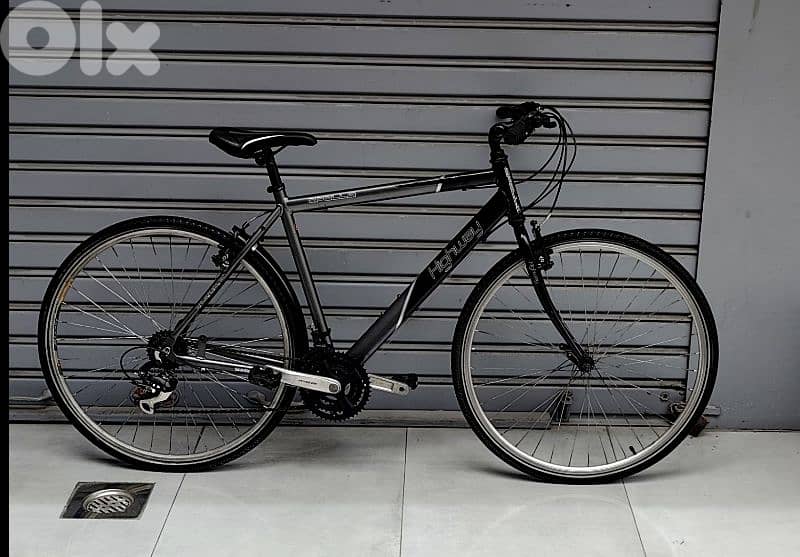 Apollo bicycle 28 hybrid USA 1