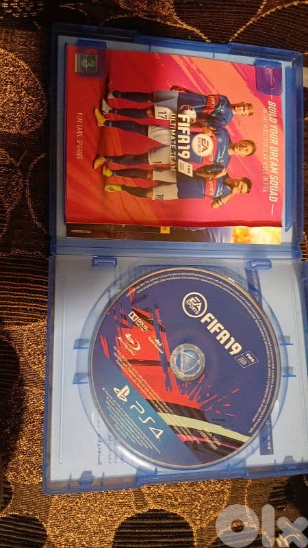 ps4 game cd 3