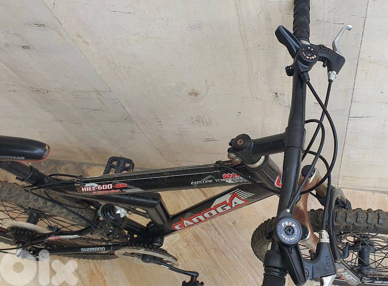 Canoga bike 21-speed shimano disc brakes 3
