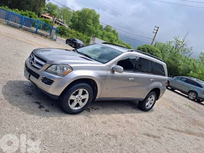 Mercedes-Benz GL-Class 2007 V8 7 seats