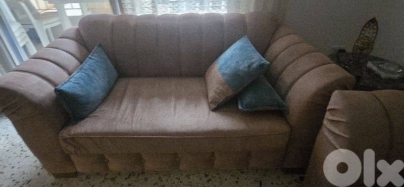 used living room 1