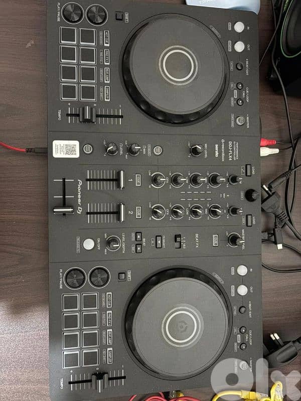 DJ set barely used twice 1