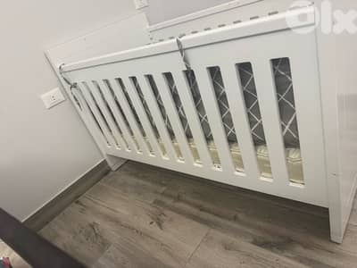 Baby wooden crib and cabinet